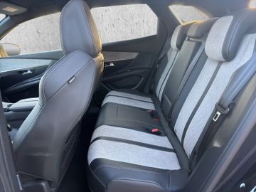 Peugeot 3008 300 GT 4 360+Kam.+KeyLess+LED+Massage+Navi