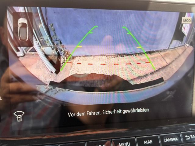 Fahrzeugabbildung Nissan Qashqai 1.3 DIG-T Tekna+ Xtronic*Leder*LED*20`
