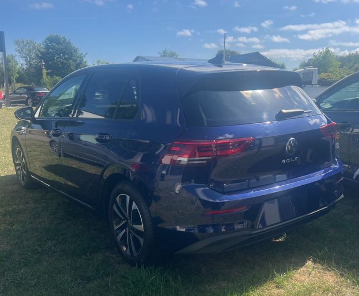 Fahrzeugabbildung Volkswagen Golf VIII Lim. United/ Unfallfrei