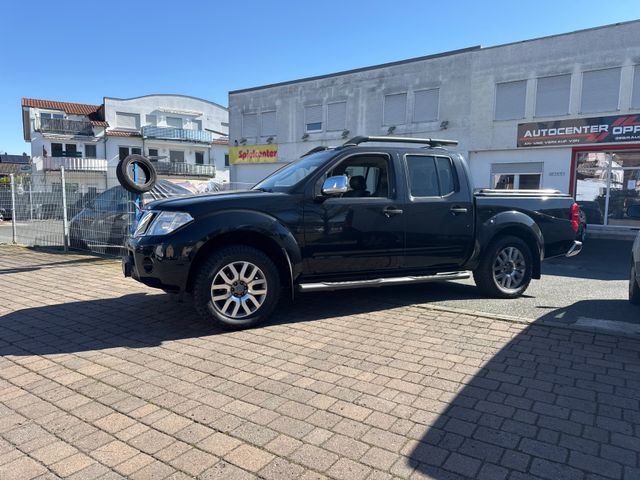 Nissan Navara Pickup Double Cab LE V6 4x4 LB