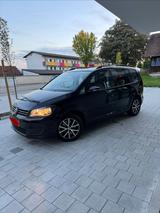 Volkswagen Touran 2.0 TDI 103kW DSG - - VW Touran mit Schiebetür