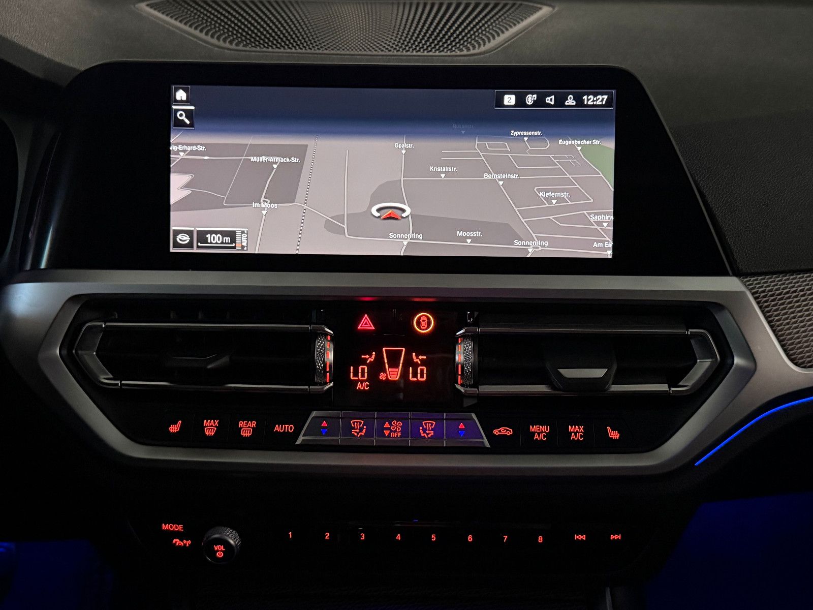Fahrzeugabbildung BMW 330 d Lim. M SPORT/LASER/HuD/H&K/LIVE PRO/DE FZG