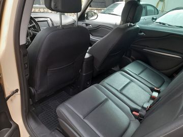 Opel Zafira - 12