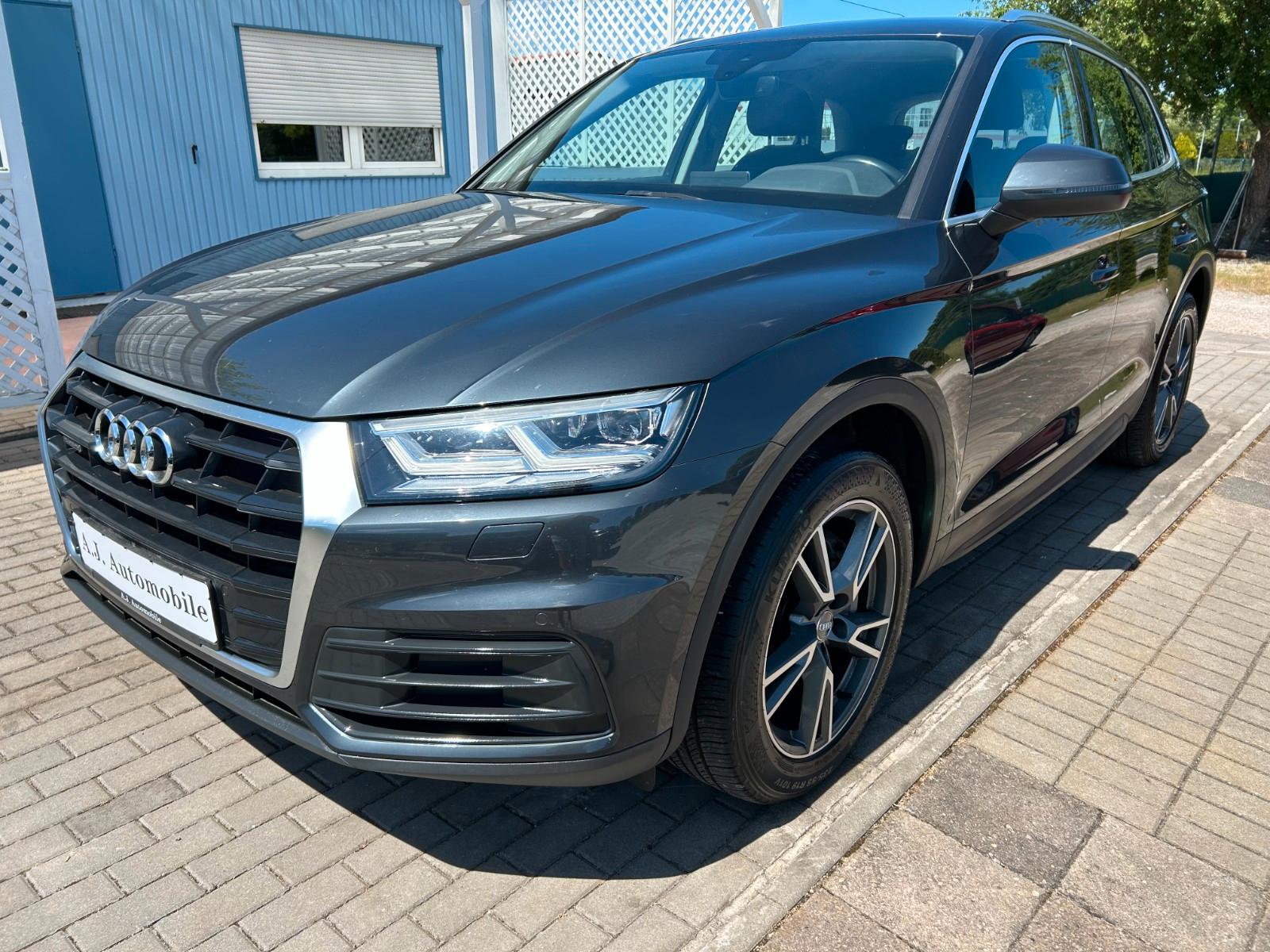 Audi Q5 quattro  Navi AHK  LED