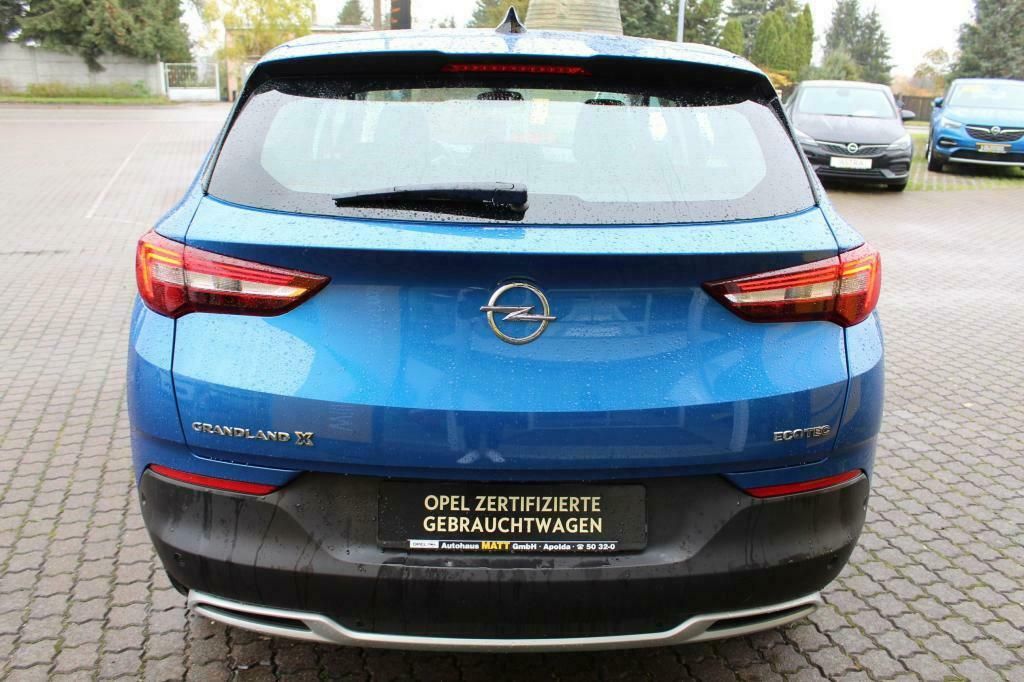 Fahrzeugabbildung Opel Grandland X 1.2 Turbo Innovation