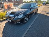 Mercedes-Benz E 350 E T-Modell E 350 CDI AMG Paket - Mercedes-Benz E 350: Automatik