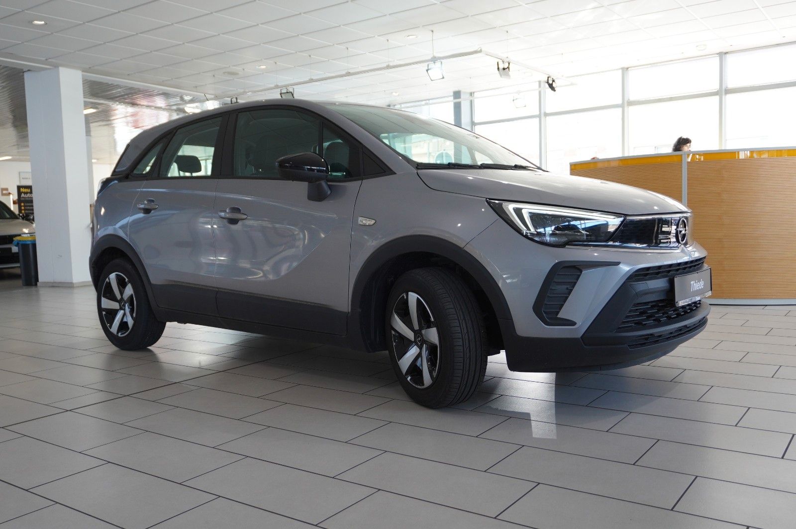 Fahrzeugabbildung Opel Crossland (X) 1.2 EDITION NAVI/LED/KAMERA/DAB+