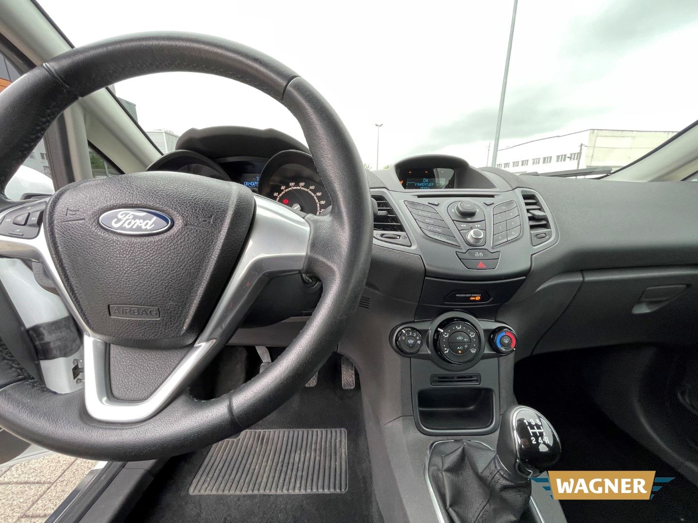 Fahrzeugabbildung Ford Fiesta Trend Klimaanlage Isofix 5 Türer