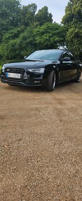Audi S4 3.0 TFSI S tronic quattro Avant - - Audi S4 mit Benzin-Antrieb