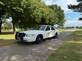 Ford Crown Victoria Police Interceptor 4.6 V8 - Ford Crown mit Benzin-Antrieb