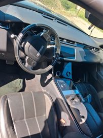 Land-Rover Range Rover Velar - 5