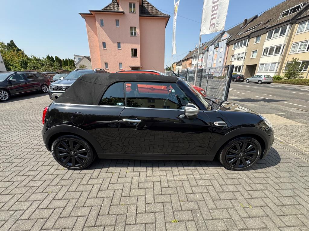 MINI Cooper Cabrio