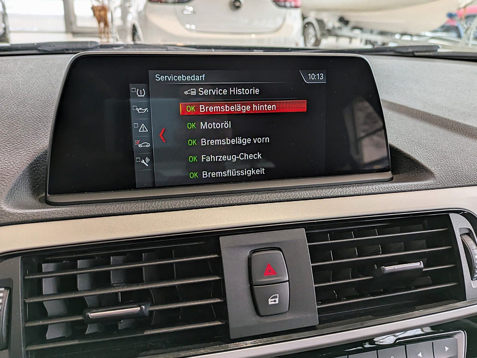 Fahrzeugabbildung BMW 116d 5 Trg KLIMAAUT NAVI SITZHZG PDC 1.HAND ALU