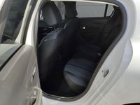 Peugeot 208 - Vorschau Bild 9