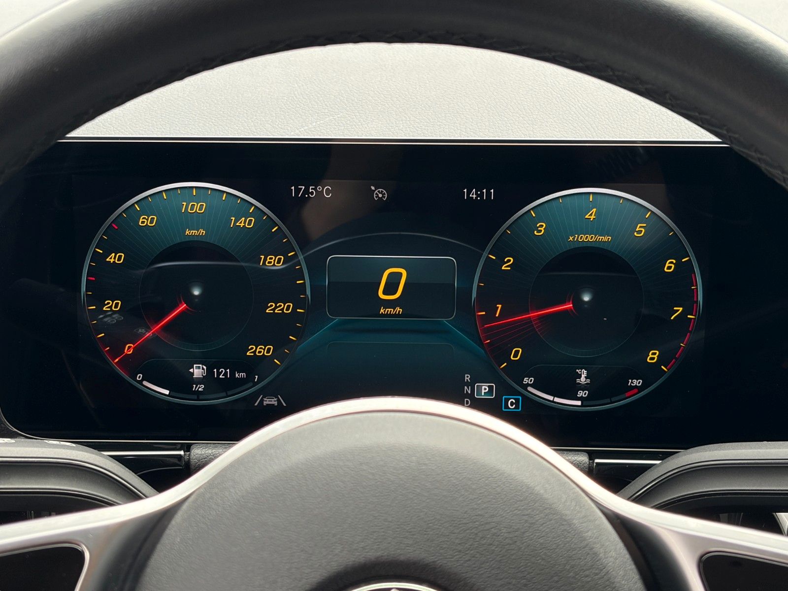 Fahrzeugabbildung Mercedes-Benz GLA 200 7G-DCT Progressive CarPlay Temp CAM AHK