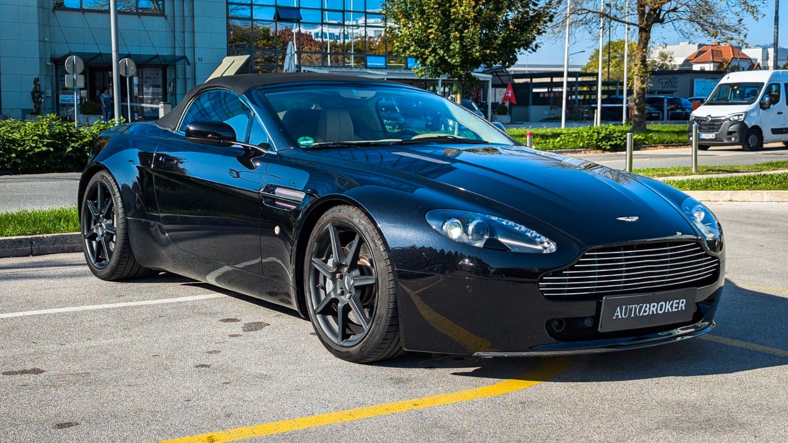 Aston Martin V8 Vantage – Ansicht 3