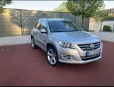 Volkswagen VW ,Tiguan 2.0 TDI 4 Motion ,R line - Volkswagen Tiguan aus 2011: R Line