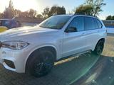 BMW X5  381 PS  M50d Paket - gebrauchte BMW M5 aus dem Jahr 2014