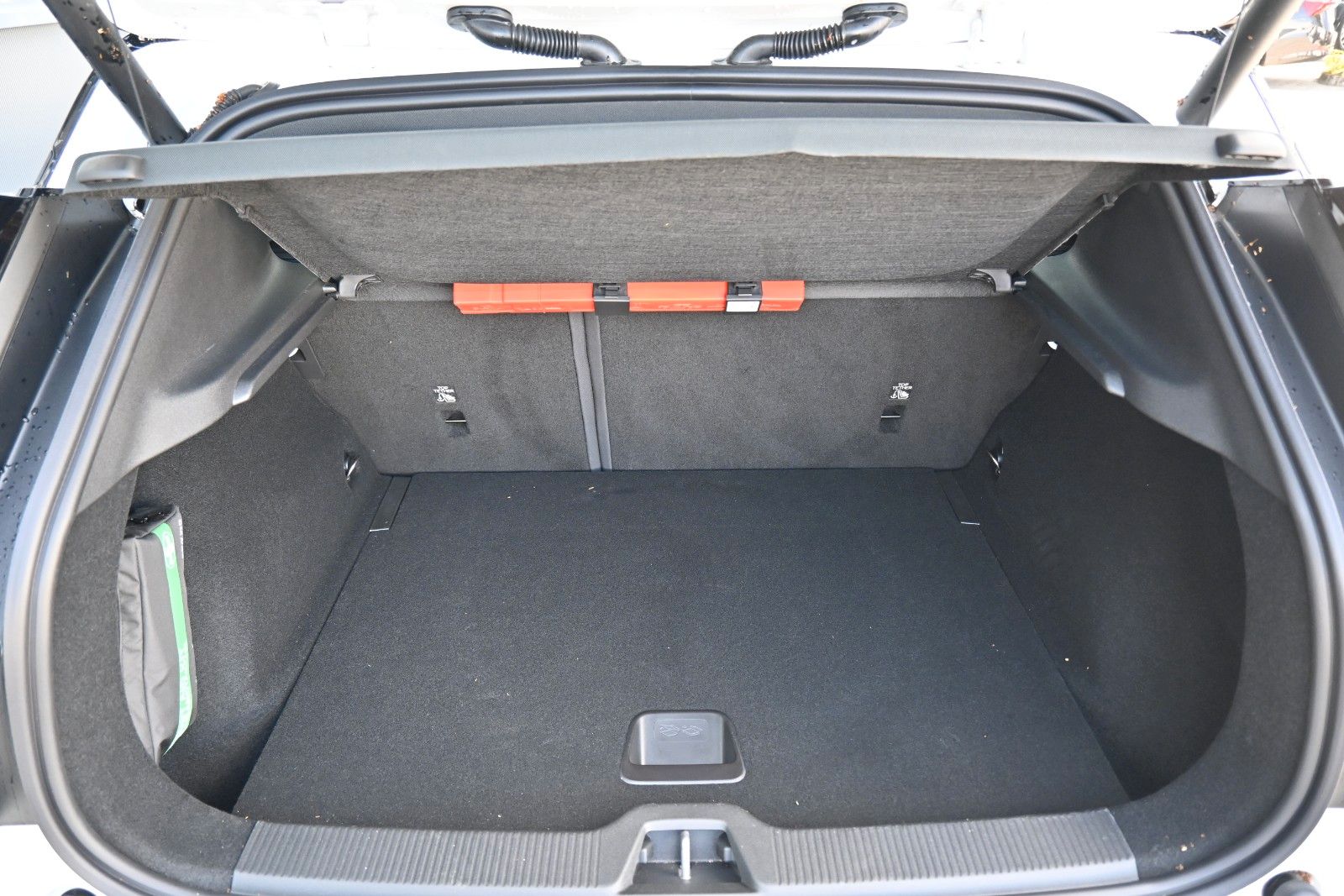 Fahrzeugabbildung Volvo EX30 CC Twin Motor Performance AWD Ultra*ACC