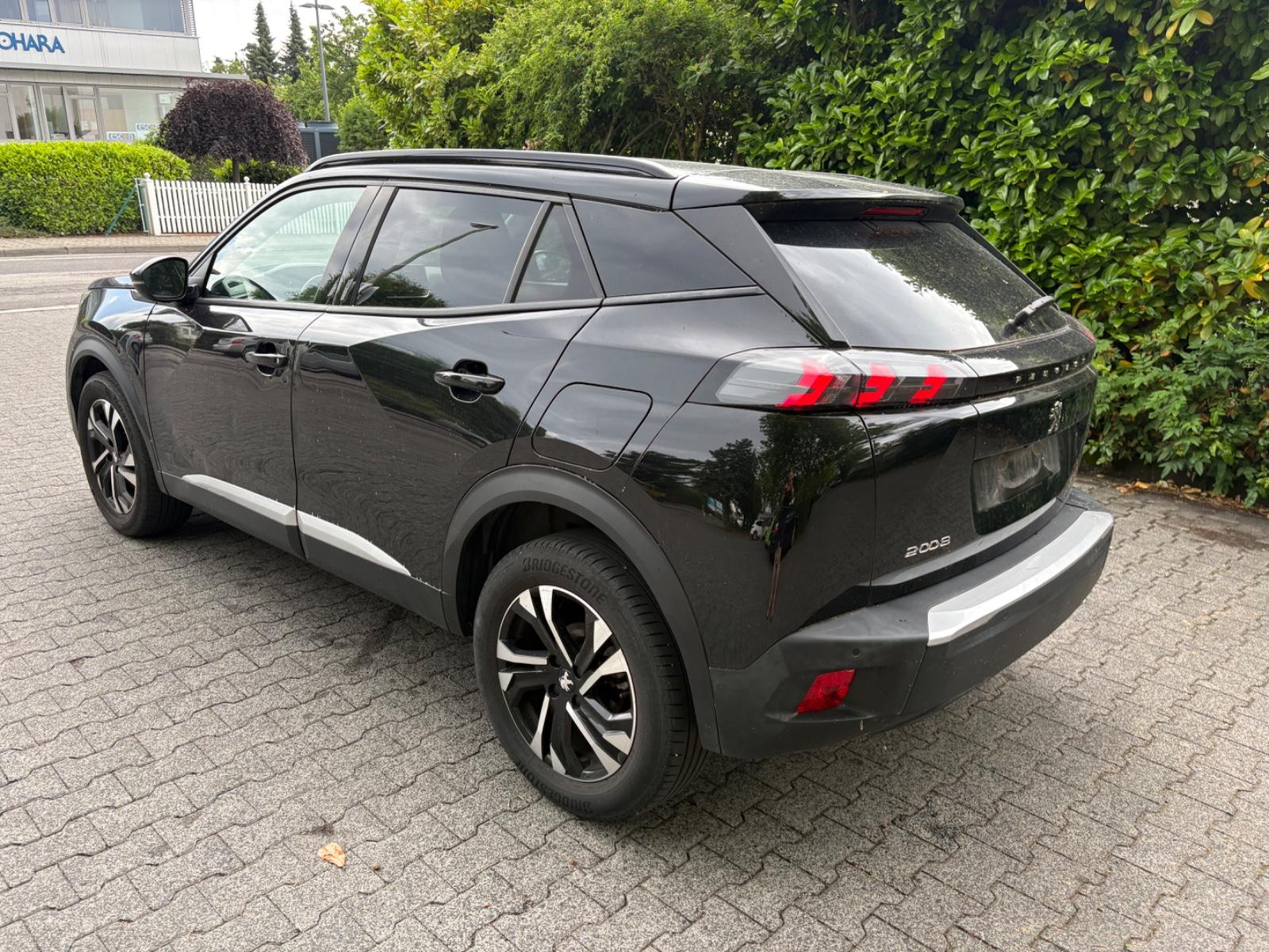 Peugeot 2008 1.5HDI/ALLURE/DSG/Netto 10300