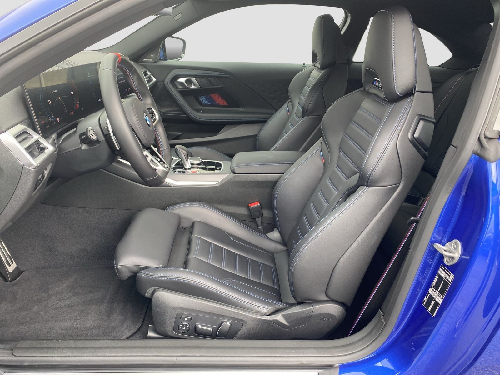 BMW M2 Coupé Shadow RFK HiFi H-K ParkA. foto 11