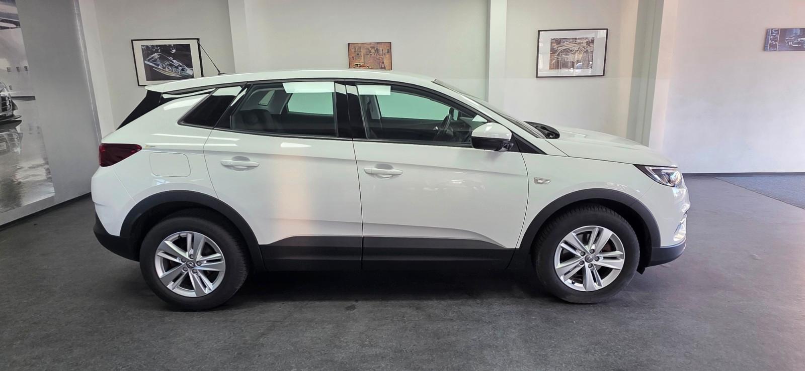 Opel Grandland (X) Edition 63.000 km TÜV 10/2027