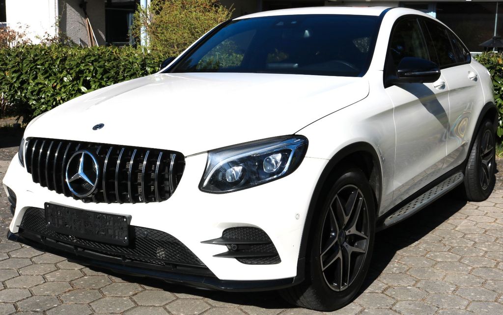 Image of Mercedes-Benz GLC 350
