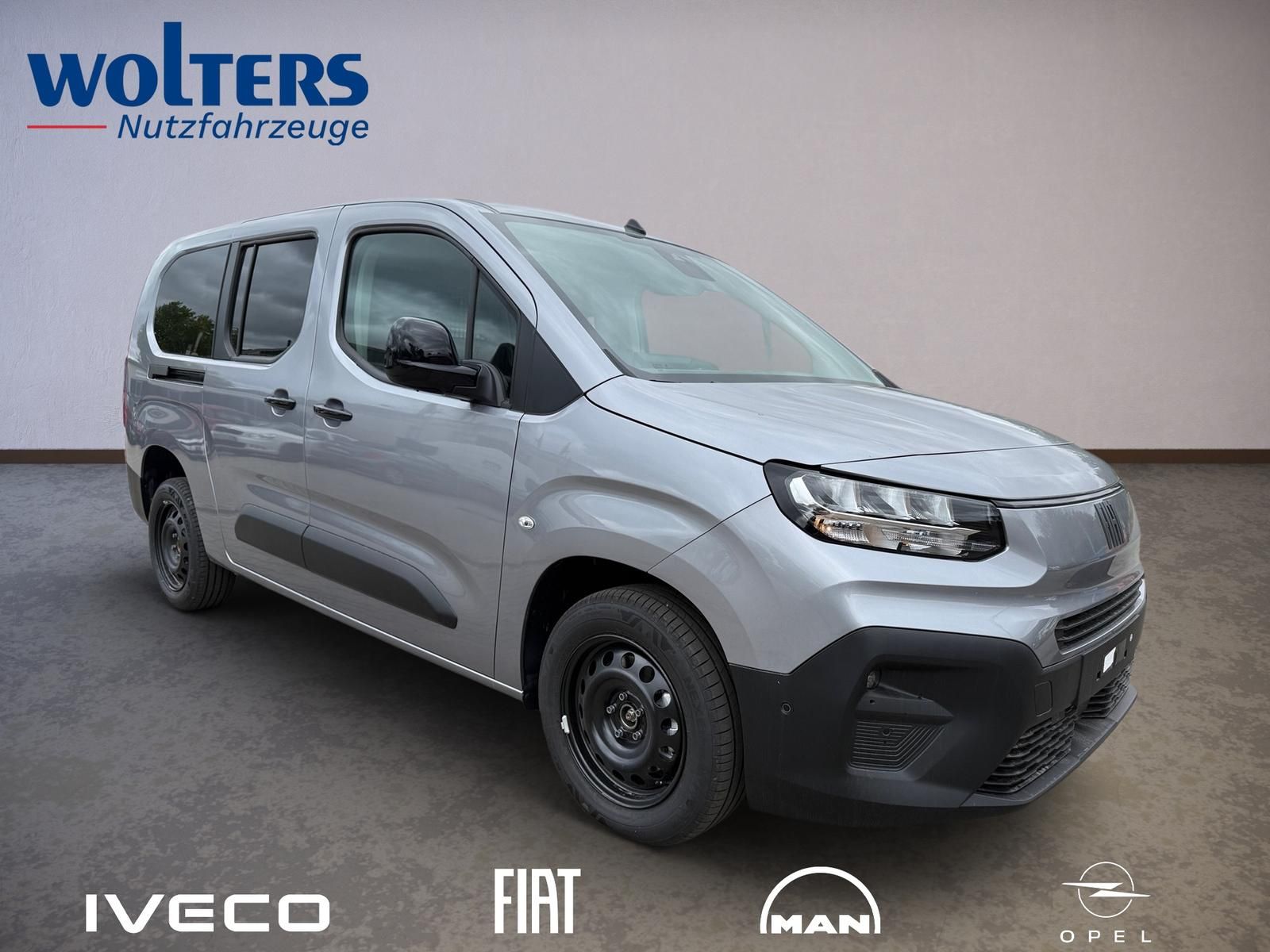 Fahrzeugabbildung Fiat Doblo Kombi L2 102 MT6