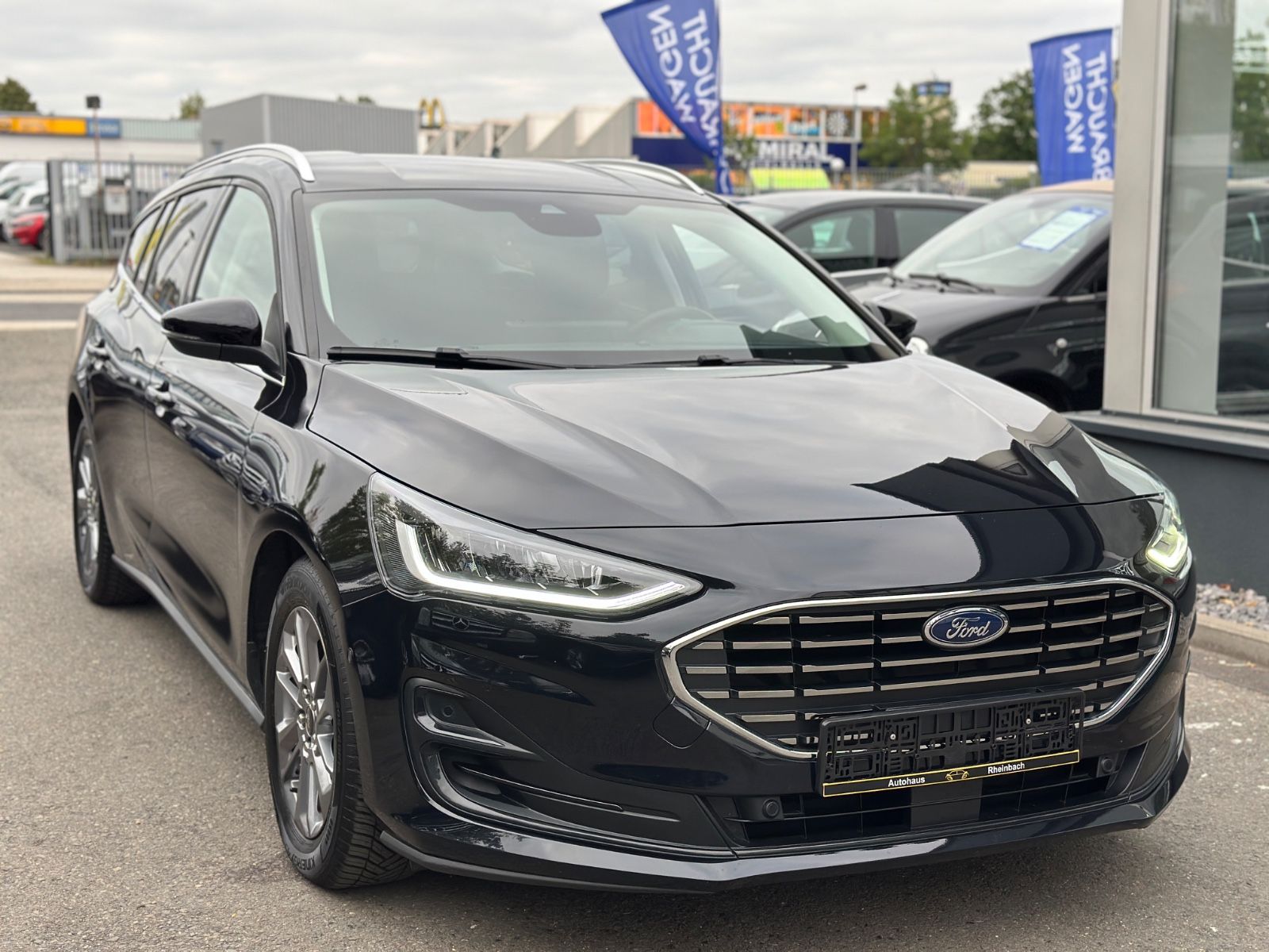 Ford Focus Turnier Titanium X/ 1,5 GARANTIE/1-HAND imagem 2