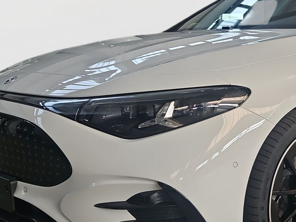 Fahrzeugabbildung Mercedes-Benz CLA 250+ EQ Shooting Brake +AMG+NIGHT+AHK+BURMES