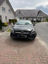 Mercedes-Benz CLA 180 PEAK Edition PEAK Edition - Mercedes-Benz CLA 180 in Hamburg