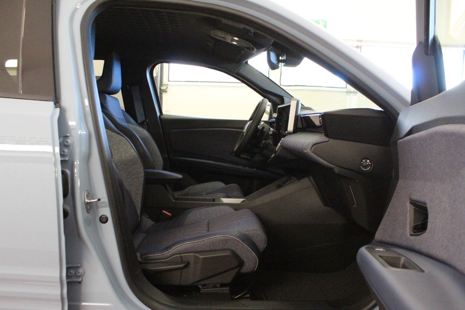 Fahrzeugabbildung Renault R 4 150 Comfort Range Techno*Winterpaket*