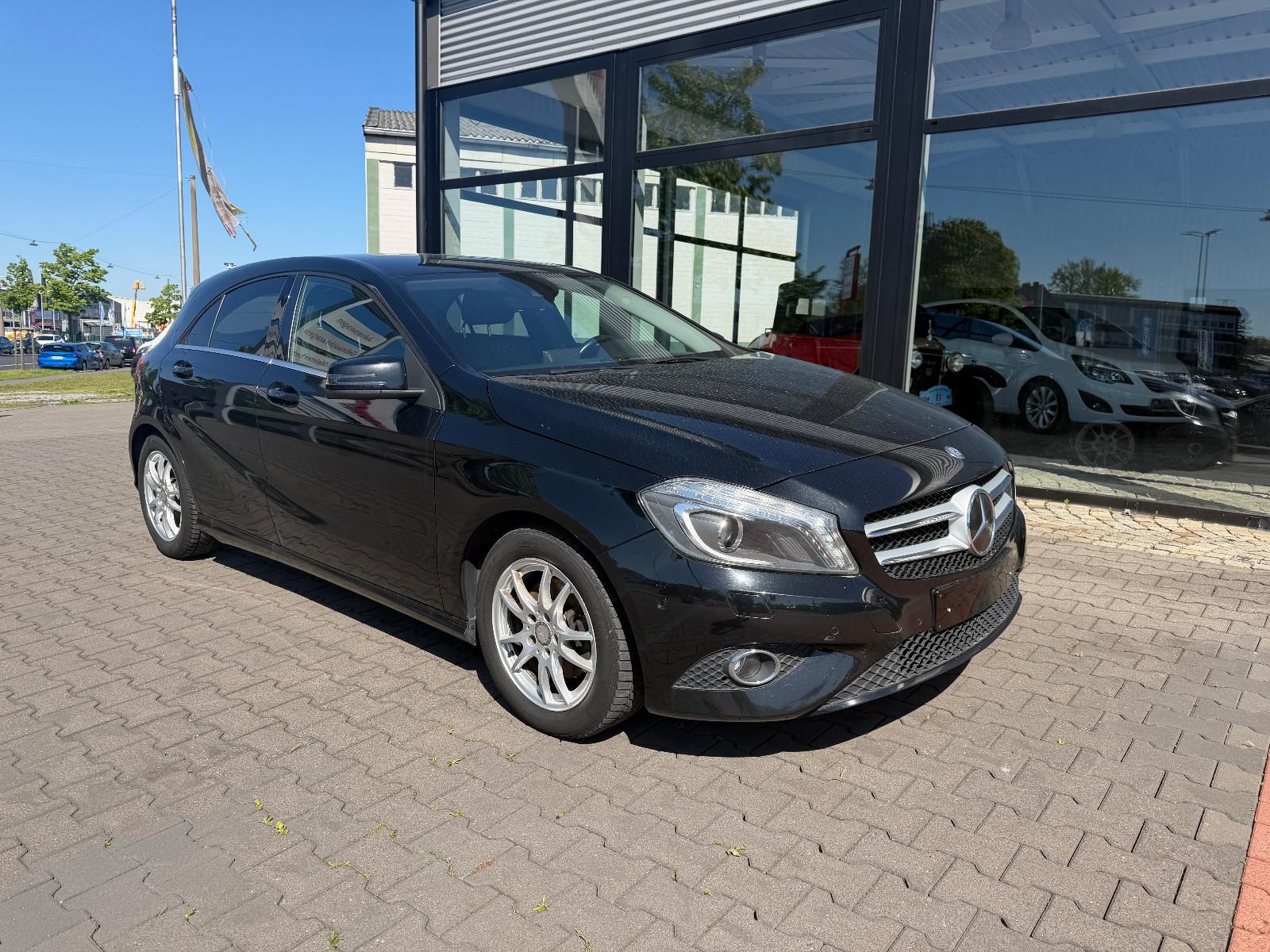 Mercedes-Benz A 200 A A 200 BlueEfficiency