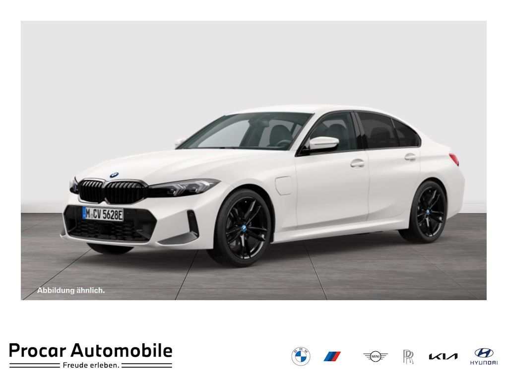 BMW 320e Limousine M Sport NAVI LED PDC V+H DAB LM
