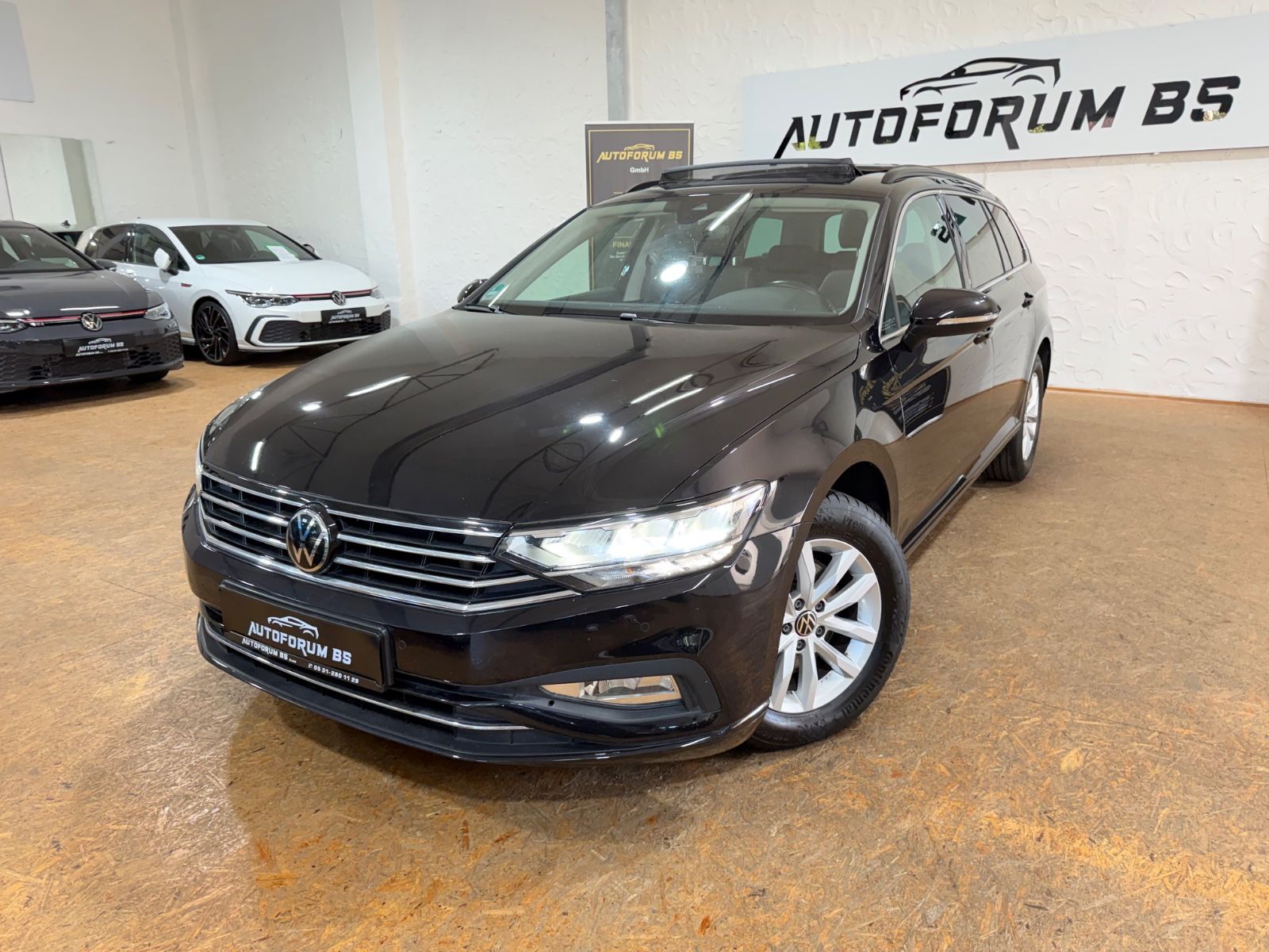 Volkswagen Passat Variant Business2.0TDI DSG/PANO/ACC/CAM