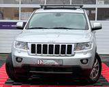 Jeep Grand Cherokee*KAM*PANO*ACC*MEMORY - silberne Jeep Grand Cherokee