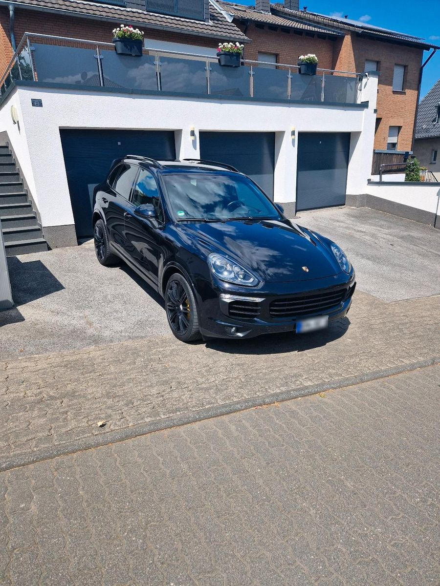 PORSCHE Porsche Cayenne Facelift 3.0D