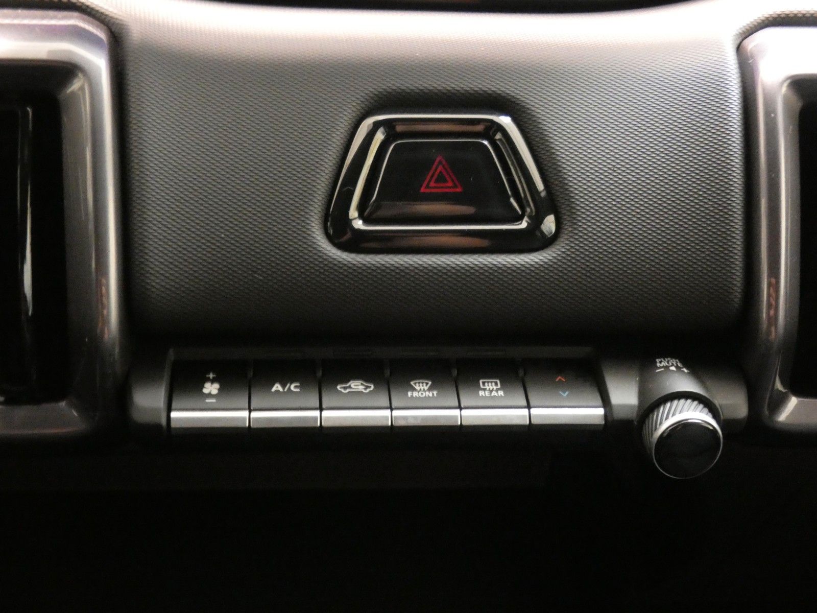 Suzuki e Vitara - Bild 20