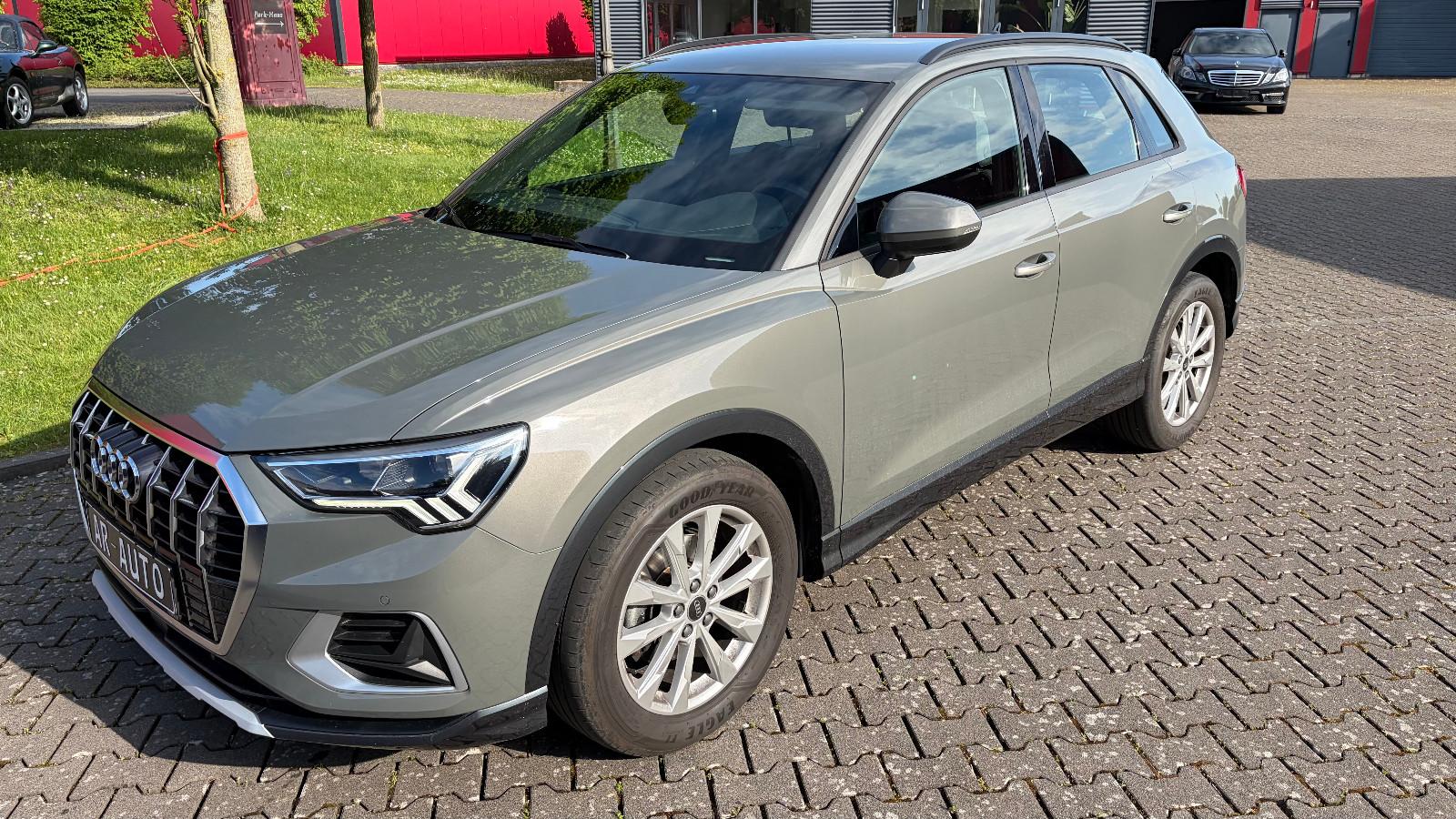 Audi Q3 35 TDI quattro advanced AHK LED Soundsystem