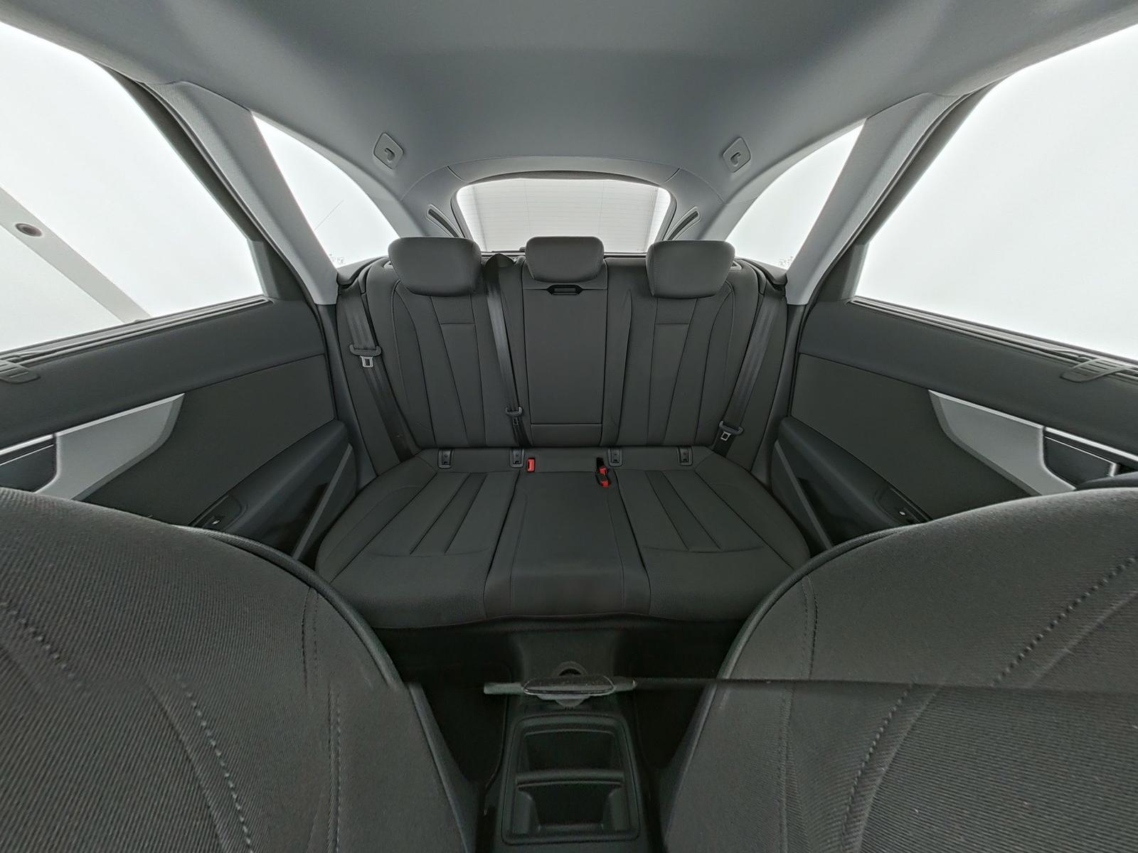 Audi A4 Avant 40 advanced AHK Sportsitze LED PDC NAVI, миниатюра 17
