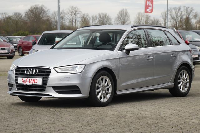 Audi A3 Sportback 1.6 TDI Attraction ultra Xenon PDC