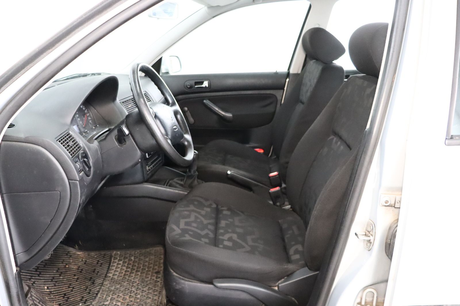 Fahrzeugabbildung Volkswagen Golf Variant 2.0 * Klimaautom. * AHK