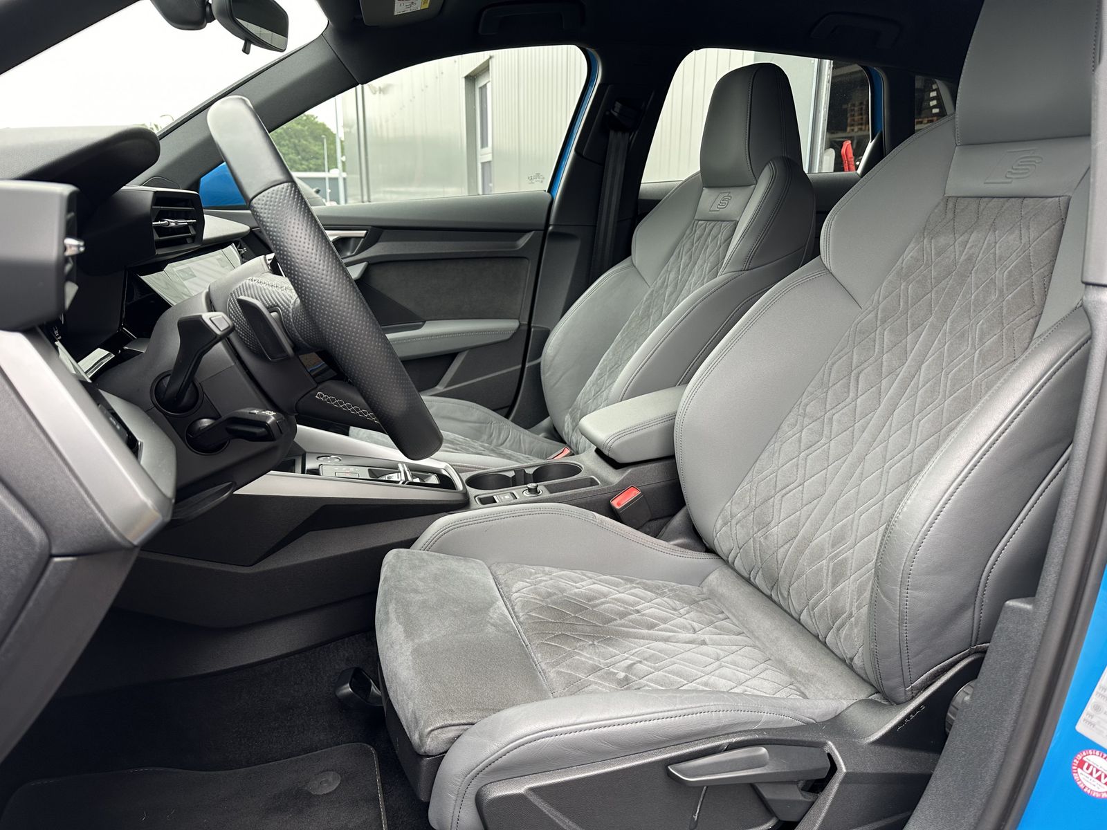 Fahrzeugabbildung Audi A3 40 TFSI e SpB S-Line NAV+LED+ACC+VCOCKPIT+1HD