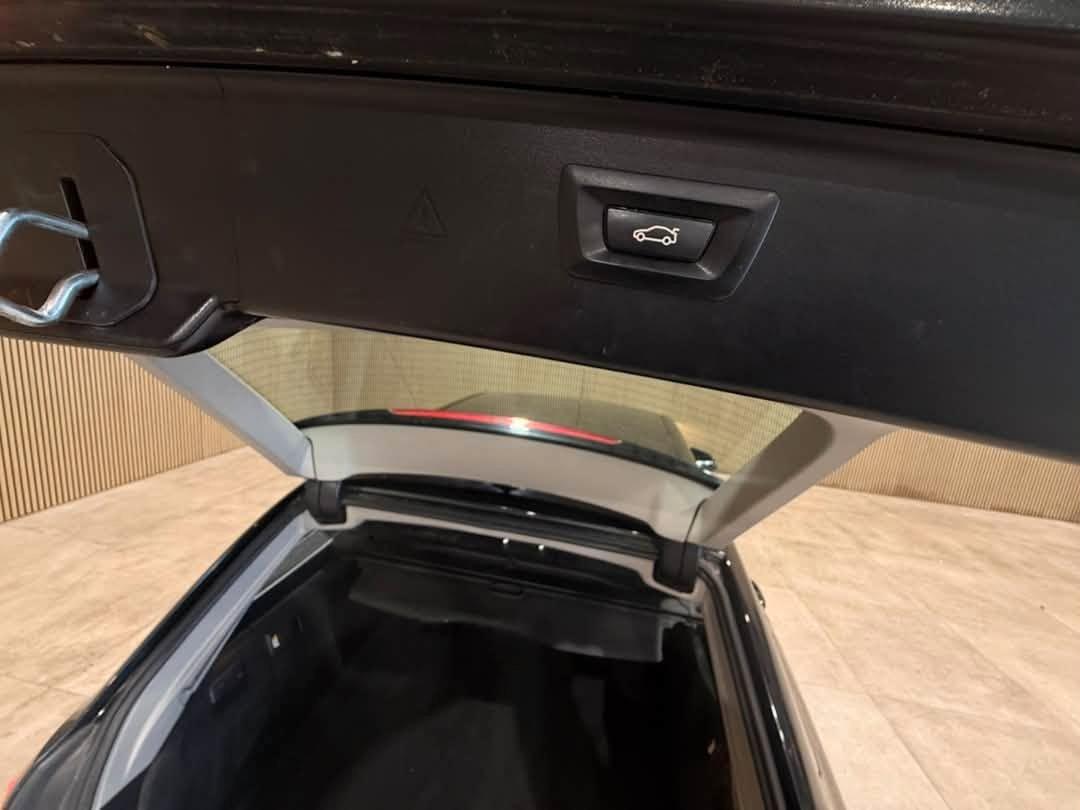 BMW 520 2014 — photo 24