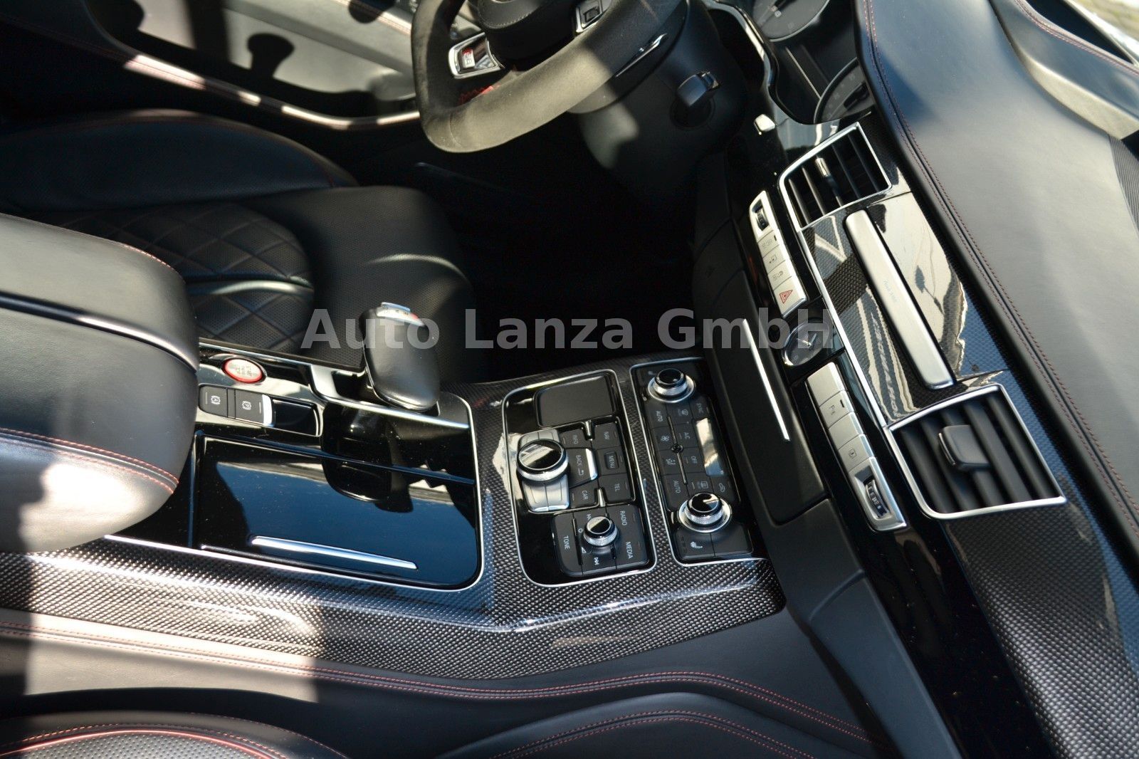 Audi S8 4.0TFSI quattro plus HD 21" LED CARBON KERAMI foto 28