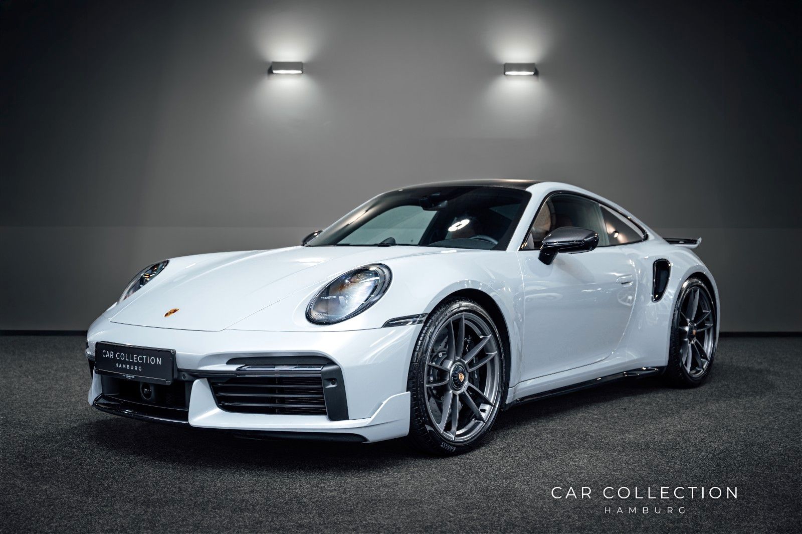 PORSCHE Turbo S Coupé | Heritage | Burmester | Carbon