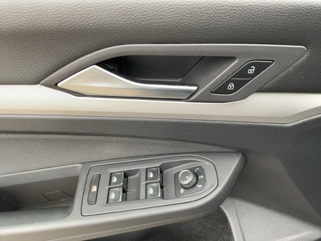 Volkswagen Golf - Bild 11