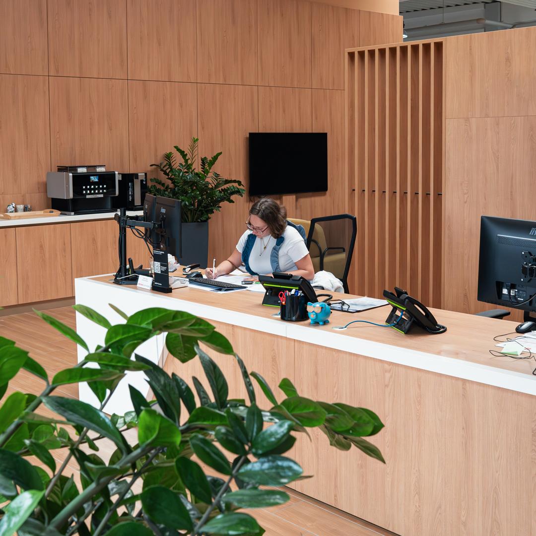 showroom-image-main