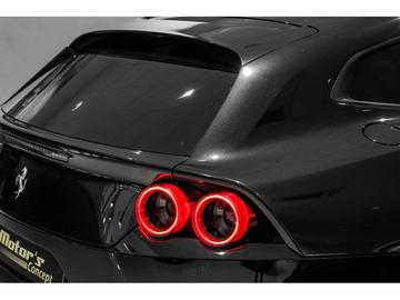 2018 Ferrari GTC4LUSSO — миниатюра 27