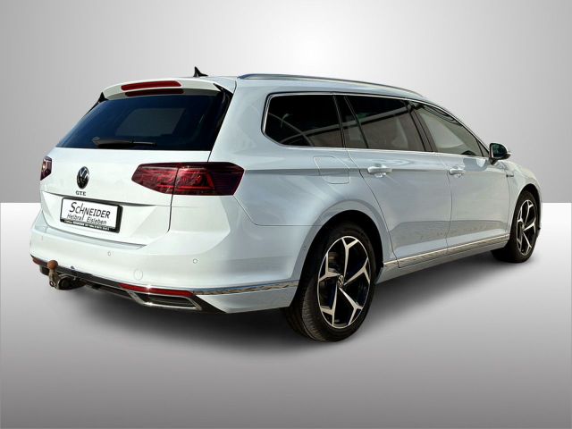 PASSAT VARIANT GTE 1.4 TSI DSG IQ.LIGHT+NAVI+SHZ